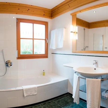 Otel Vitalhotel Dosses Santa Cristina Val Gardena